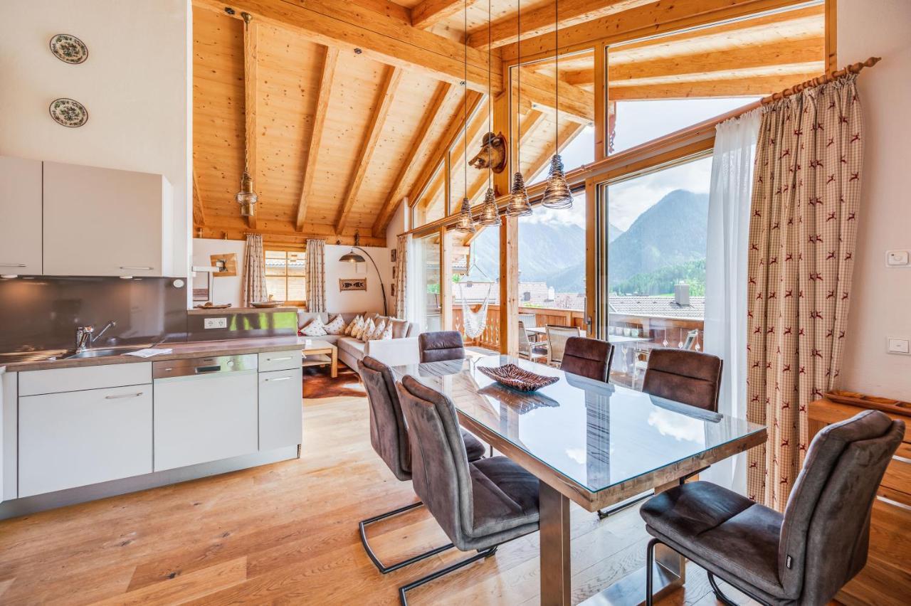 Chaletdorf Am Sonnenhang Neukirchen am Großvenediger Esterno foto